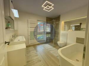 + TOP EINFAMILIENHAUS + Erfurt + Terrasse und Balkone + Garten + sofort einzugsbereit + D16680 – 99092 Erfurt – Vorschaubild 4