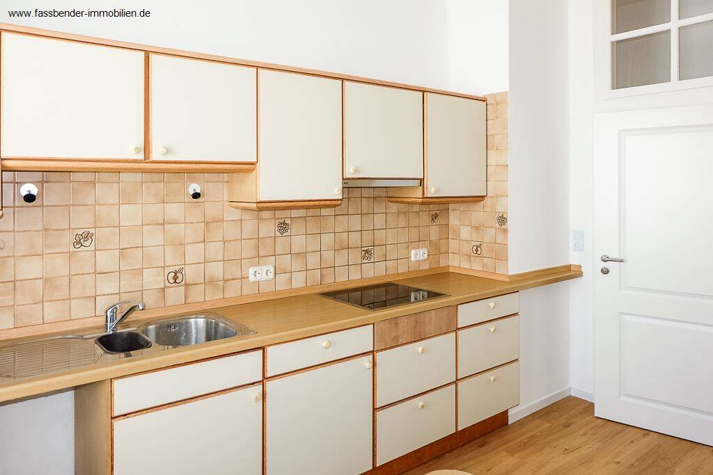 Trier-Stadt, renovierte 4 ZKB Altbauwohnung mit Einbauküche ab sofort zu vermieten. – Trier – Vorschaubild 9