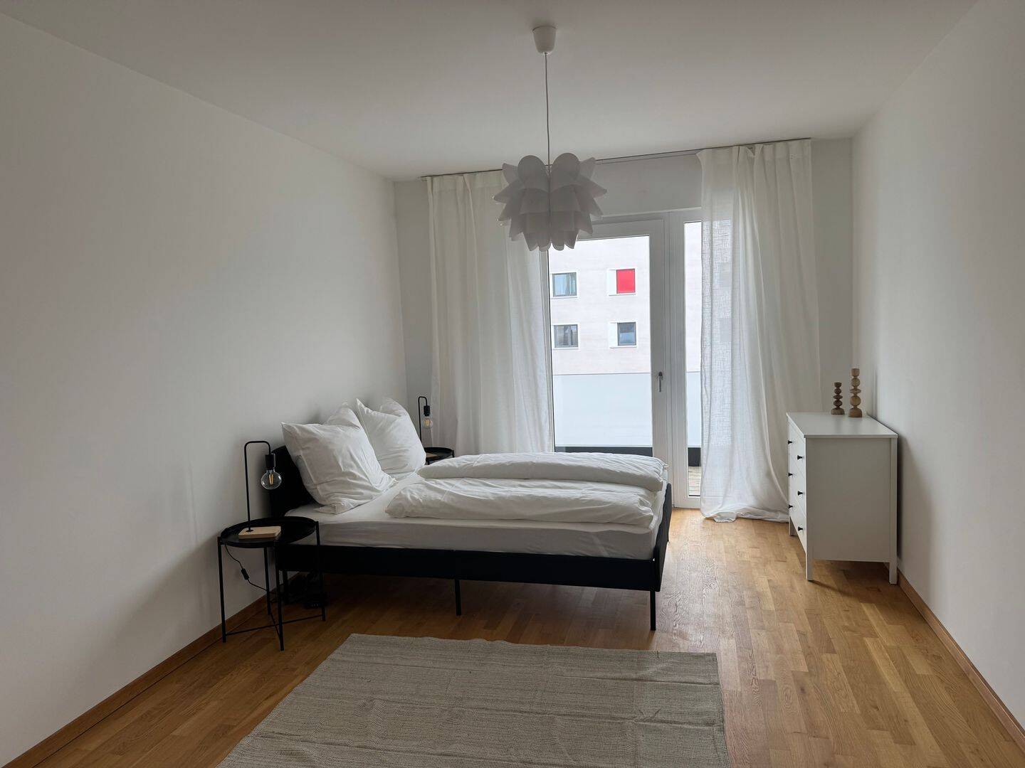 Moderne & voll möblierte 4-Zimmer-Wohnung mit Loggia – zentral, hell & stilvoll! – Wolfsburg – Vorschaubild 7