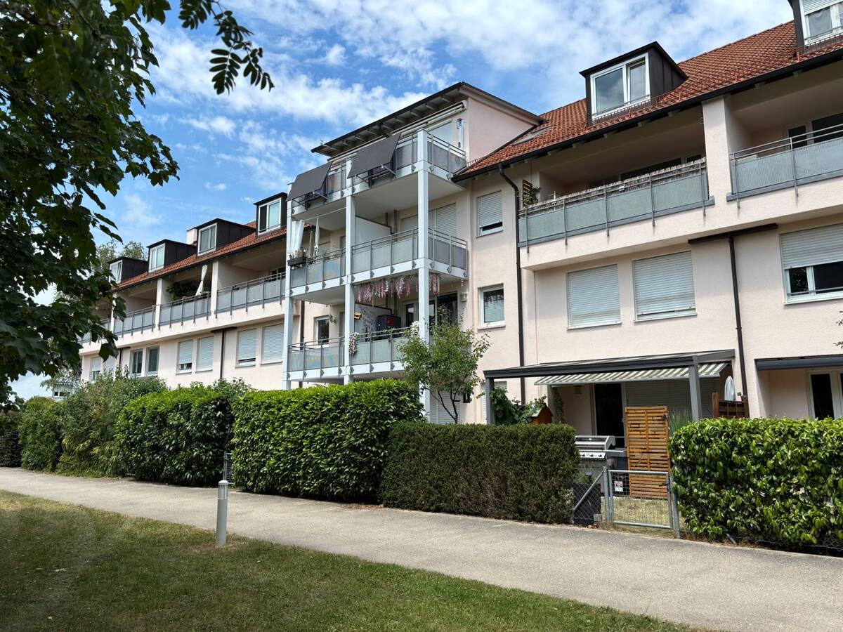 Schöne 2-Zimmer-Wohnung (vermietet) in begehrter Lage von München-Daglfing – 81929 München – Bild 1 von 9