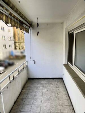 Unvermietete 3-Zimmer-Wohnung mit zwei Balkonen & Hobbyraum in Stuttgart-West – 70176 Stuttgart – Vorschaubild 6