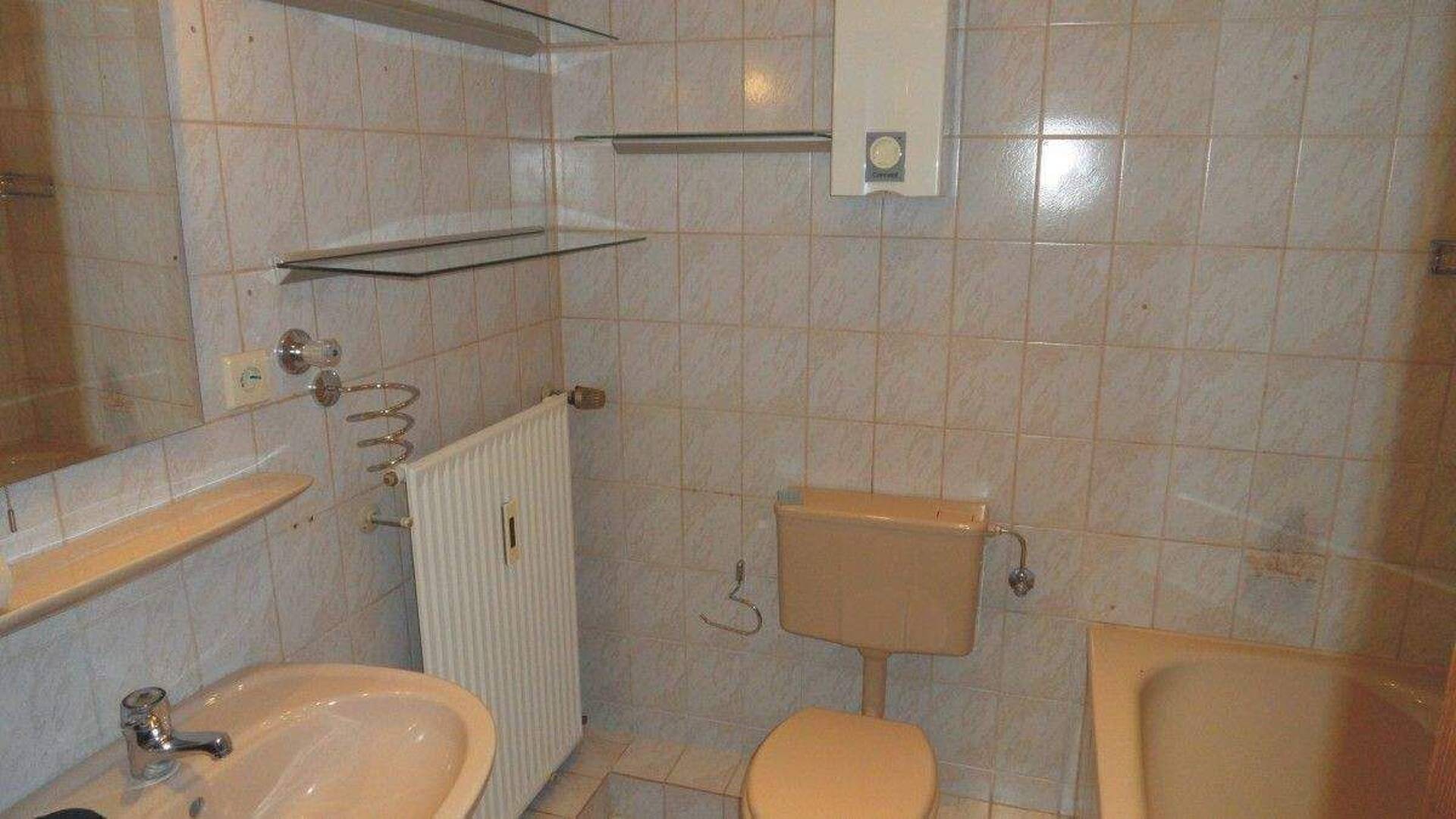 Erdgeschosswohnung in 51147 Köln mit 71 m² kaufen