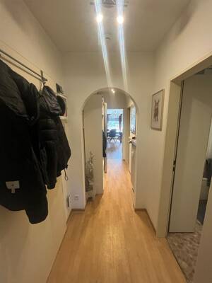 Erstbezug nach Sanierung -Komfortable 2-Zimmer-Wohnung mit 2 separaten Balkonen! – 81673 München – Vorschaubild 7