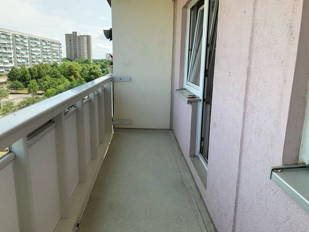 Umgebaute 2-Zimmerwohnung mit Abstellraum und großer Küche – Leipzig – Vorschaubild 5