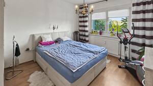 Attraktive 4-Zimmer-Wohnung mit Balkon in gepflegter Wohnanlage in Berlin – 13059 Berlin – Vorschaubild 4