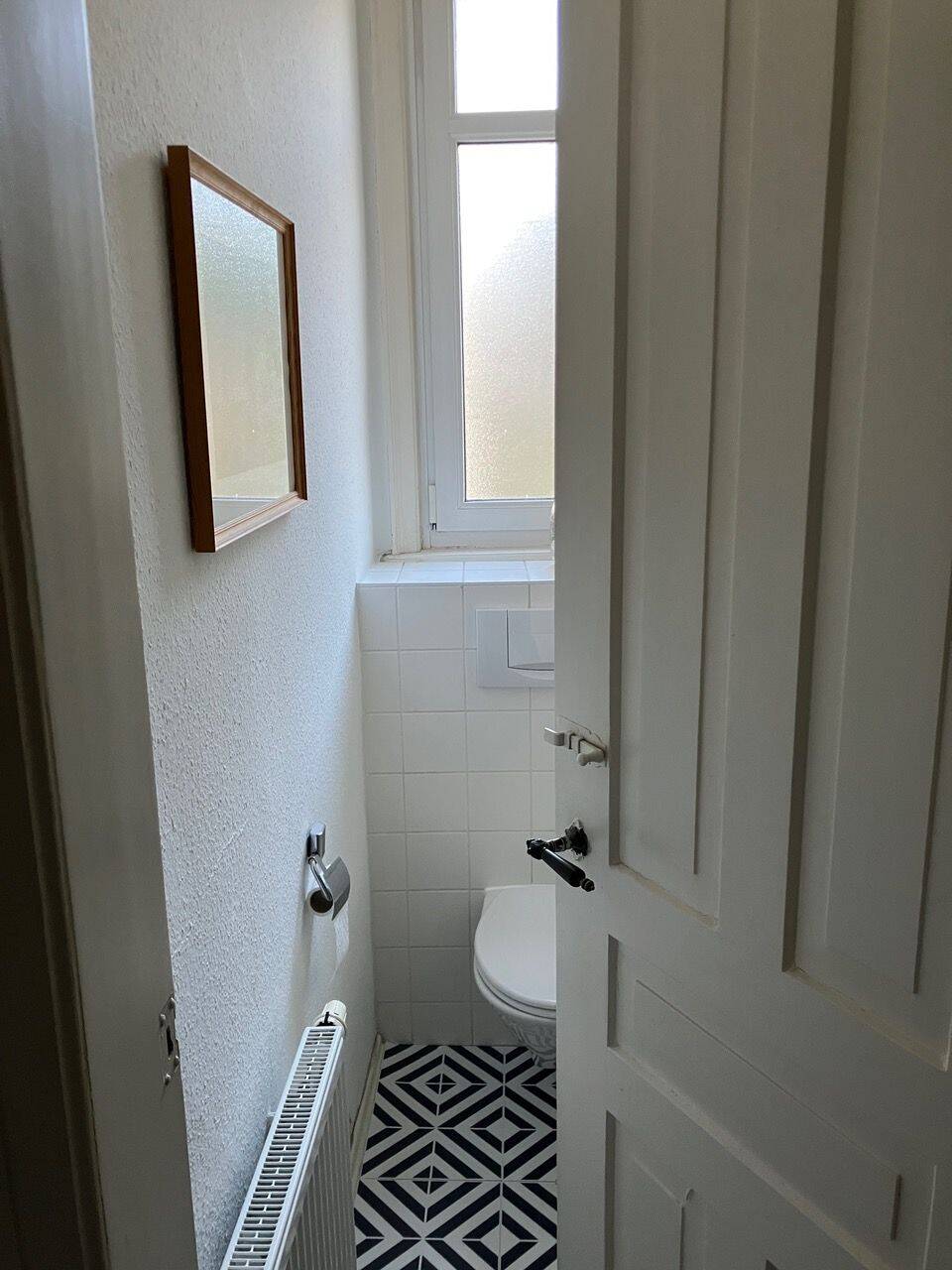 Wunderschöne sanierte Altbau-Wohnung mit Garten und Stellplatz im Herzen von Reutlingen – Reutlingen – Vorschaubild 6