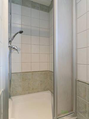 (EF0860_M) Erfurt: Hochheim, neu möbliertes 2-Zimmer-Apartment mit separatem Hauseingang für Wochenendheimfahrer – 99094 Erfurt – Vorschaubild 9