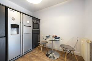 3-Zimmer-Wohnung mit 2 Bädern, Einbauküche und Balkon in Süd-Westausrichtung in Meerbusch-Büderich – 40667 Meerbusch – Vorschaubild 7