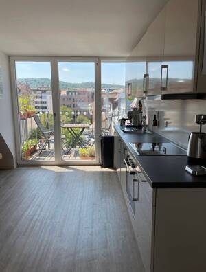 Zentrale 2,5 Zimmer Wohnung mit Loft-Charakter – 70176 Stuttgart – Vorschaubild 1
