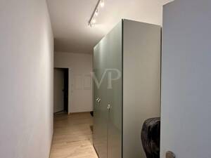 Geräumige Einraumwohnung mit eigener Terrasse in der Residenz am Zwinger – 1067 Dresden – Vorschaubild 7