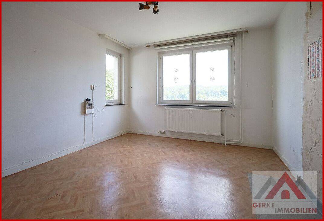 Viel Haus, viel Grundstück - renovierungsbedürftiges Ein-/Zweifamilienhaus am Rand der Innenstadt – Brilon – Vorschaubild 4