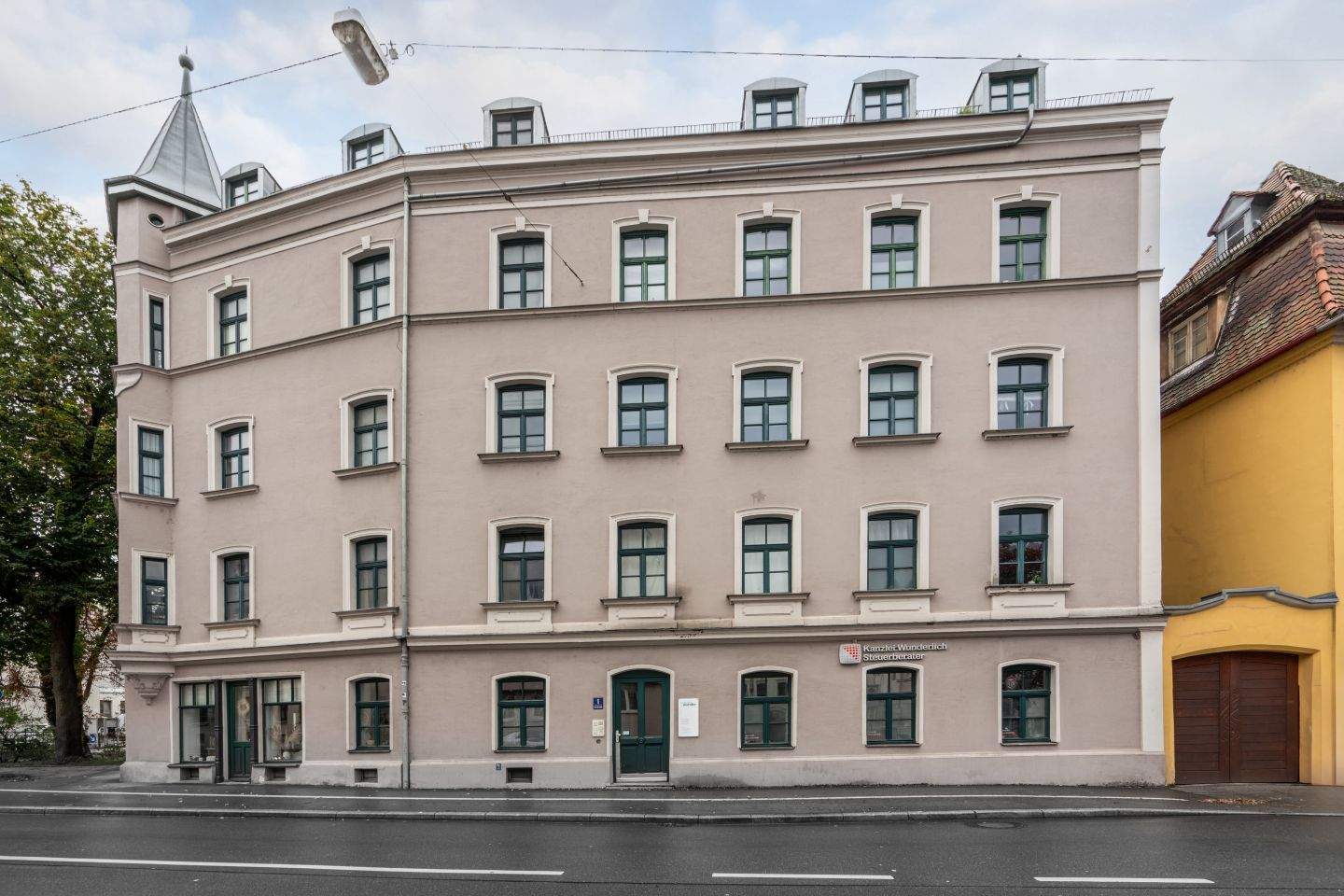 Augsburg-Stadtbad: Nette 3-Zimmer-Eigentumswohnung in direkter Nähe zum Liliom – Augsburg – Bild 1 von 9