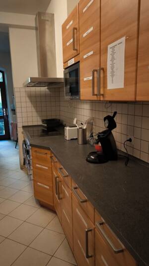 Hochwertige möblierte Zimmer in Studenten-WG am Erlanger Burgberg – 91054 Erlangen – Vorschaubild 5