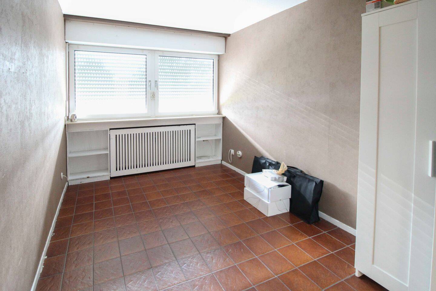 Helle 4,5-Zimmer EG-Wohnung mit Balkon und PKW-Freistellplatz – Mannheim – Vorschaubild 7