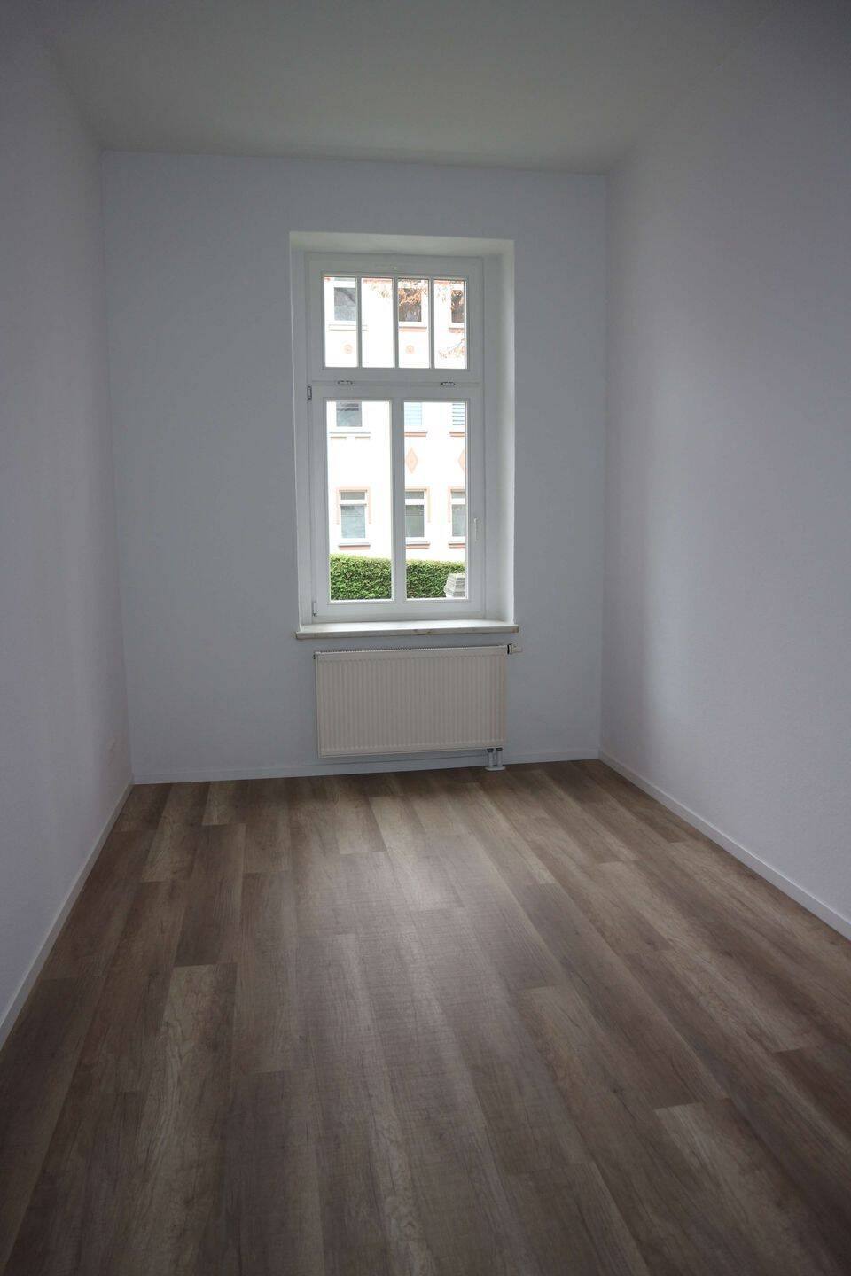 2 Monate kaltmietfrei - helle Räume - Tageslichtküche - Gäste-WC – Chemnitz – Vorschaubild 6