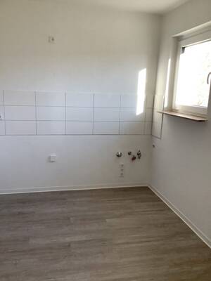 Moderne 2,5 Zimmer-Wohnung mit Balkon – 45144 Essen – Vorschaubild 4