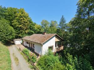 Wohnhaus mit Appartement und zwei Garagen am Waldrand! – 57555 Mudersbach – Vorschaubild 3