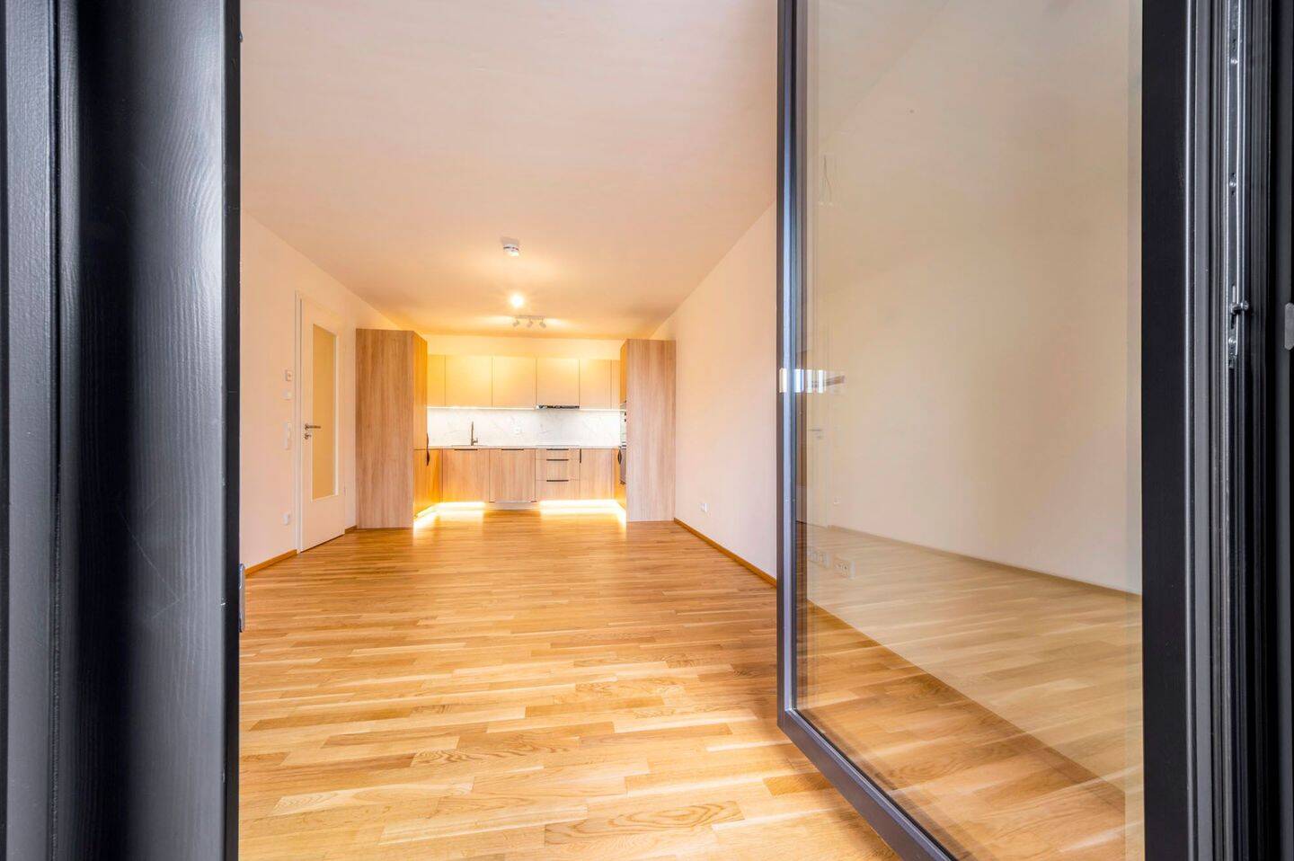 3-Zimmer-Wohnung mit Einbauküche in Tech-Metropole Dresden – Dresden – Vorschaubild 5