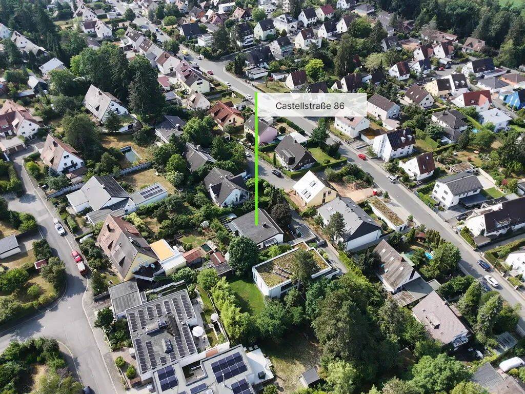 Gepflegtes, großzügiges Einfamilienhaus mit Terrasse, Pergola und Garage – Nürnberg – Vorschaubild 8
