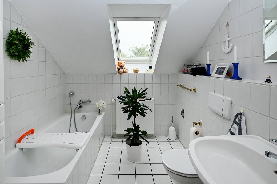 Bothfeld, Nähe Mittellandkanal! Super gepflegte 3-Zimmer-Wohnung mit Balkon – Hannover – Vorschaubild 3