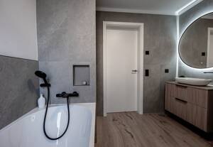 Düsseldorf - FINE LIVING auf ca. 106,90 m² - exklusiver, fertiggestellter Neubau am Unterbacher See! – 40627 Düsseldorf – Vorschaubild 8