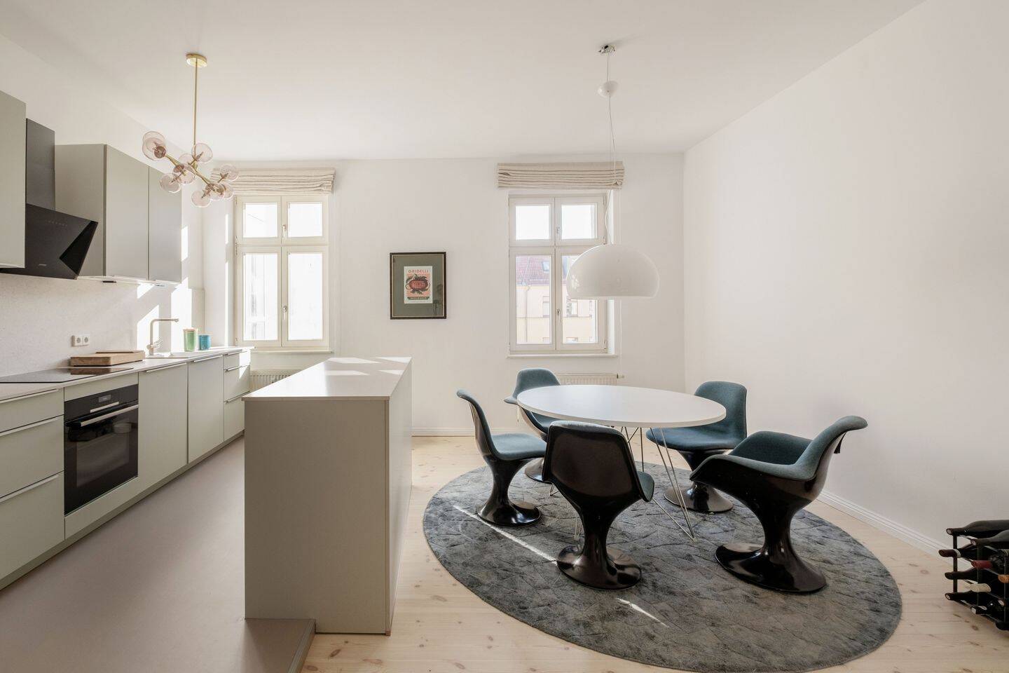 Großzügige Altbauwohnung im Helmholtzkiez