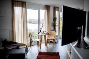 Vollmöblierte Komfort XL-Apartments im "Main Atrium" auf der Hafeninsel – 63067 Offenbach am Main – Vorschaubild 1