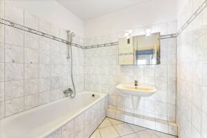Gestalten Sie Ihr neues Zuhause - gut geschnittene 3,5-Zimmer-Wohnung mit Loggia in Hamburg-Lokstedt – 22527 Hamburg – Vorschaubild 8