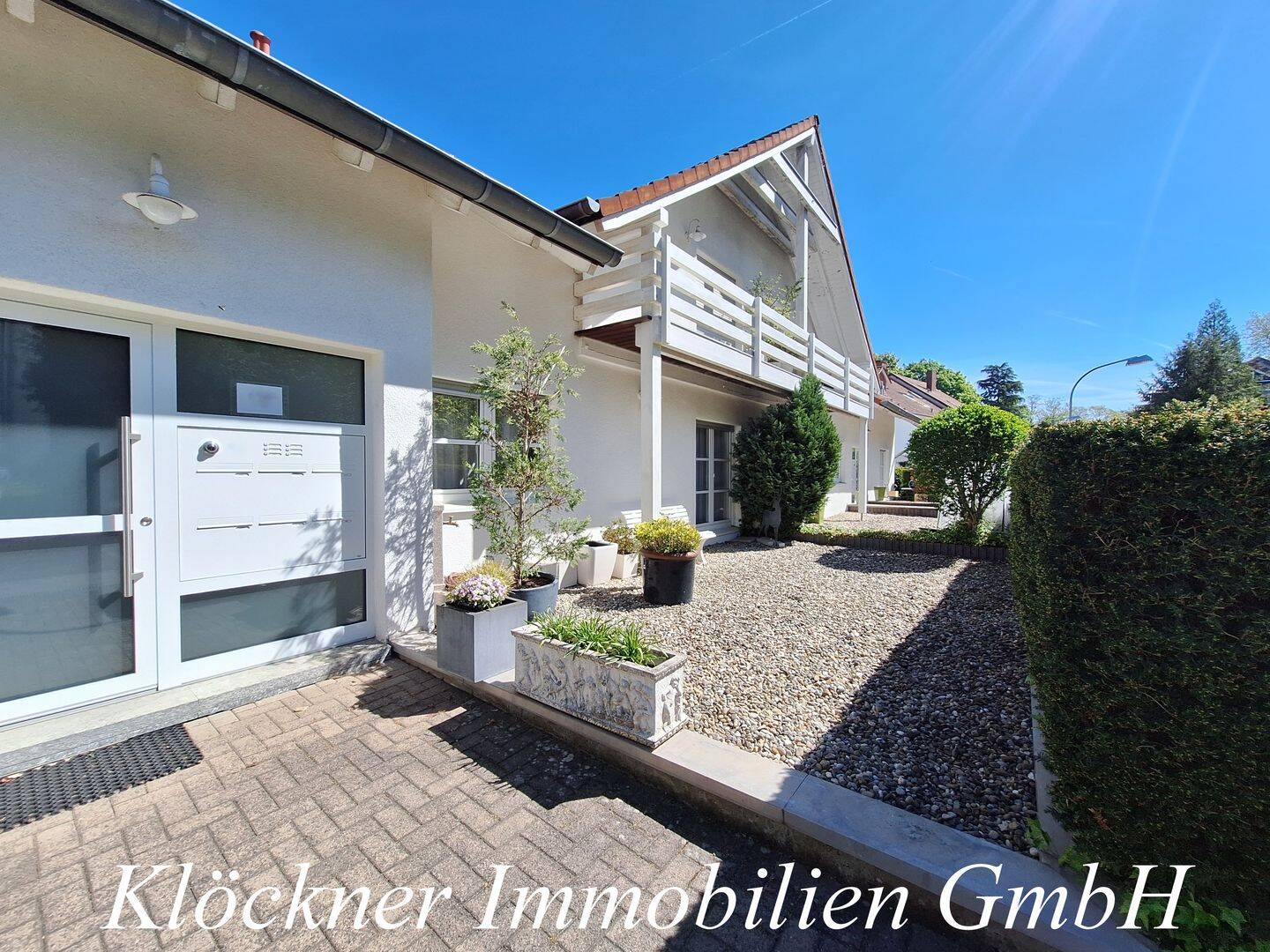 Elegante Terrassenwohnung in SB Spitzenlage