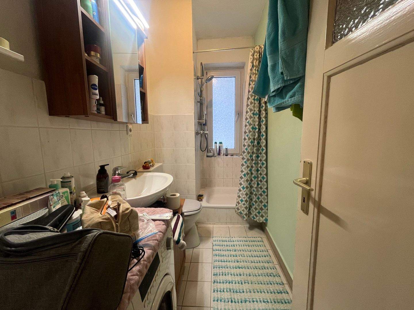 Klassiker trifft Effizienz: Vermietete Wohnung in teils energetisch sanierten Haus in Barmbek-Nord – Hamburg – Vorschaubild 6