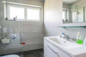 Drei-Zimmer-Wohnung mit Balkon in ruhiger Lage von S-Sonnneberg – 70597 Stuttgart – Vorschaubild 8