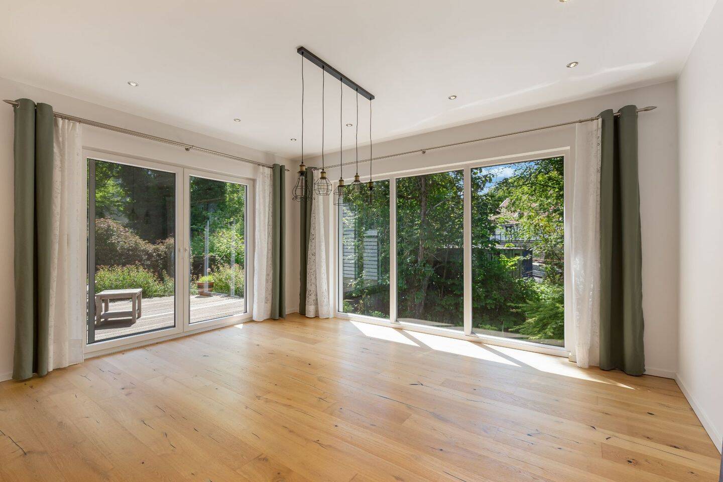 Zweiparteienhaus mit Loft-Charakter und eigenem Bachzugang – Essen – Vorschaubild 6