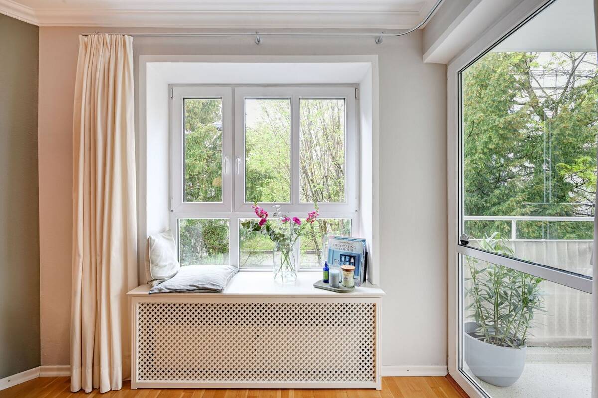 Bestlage in der Maxvorstadt - stilvolle 2 Zimmer mit Sonnenbalkon – 80799 München – Bild 1 von 8