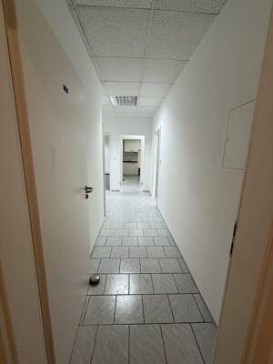 Helle 3-Zimmer-Wohnung (88 m²) in Fürth - Einbauküche, Top-Anbindung, provisionsfrei – 90763 Fürth – Vorschaubild 5