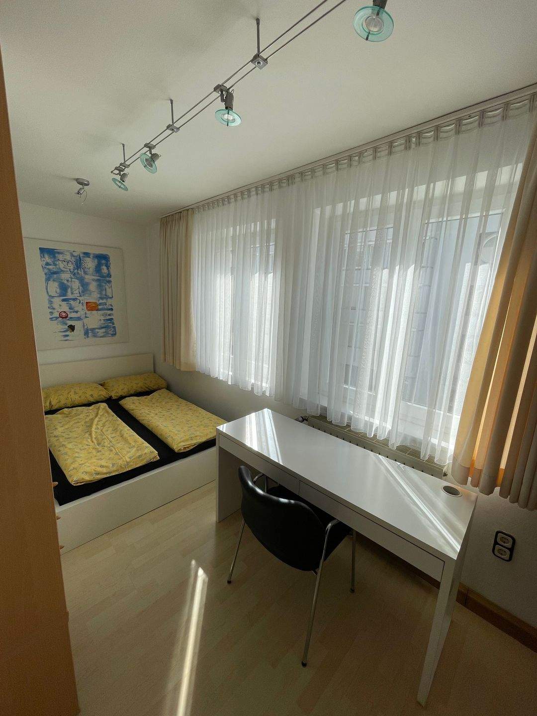 Zentrales und häusliches Apartment in Augsburg – Augsburg – Vorschaubild 7