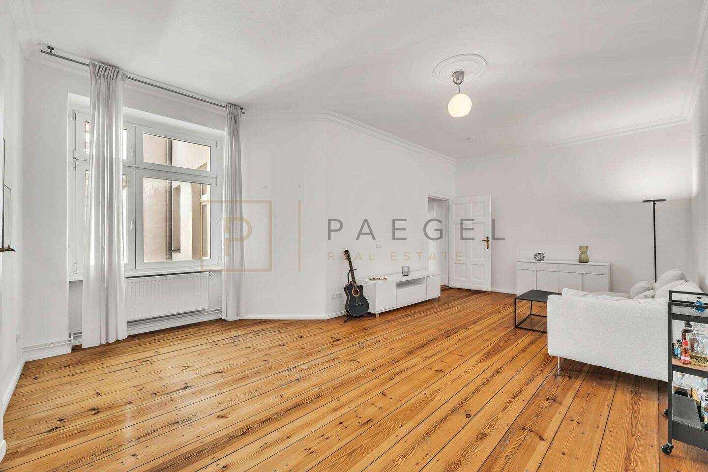 Stilvolle Altbauwohnung in zentraler Mitte-Lage - ruhig, hell und charmant! – Berlin – Vorschaubild 8