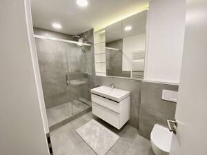 VOLL MÖBILIERTE CITYWOHNUNG – 60313 Frankfurt am Main – Vorschaubild 5