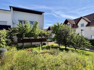 Für Paare oder Familien: Eckhaus in gefragter Lage! KEINE KÄUFERPROVISION – 34128 Kassel – Vorschaubild 1