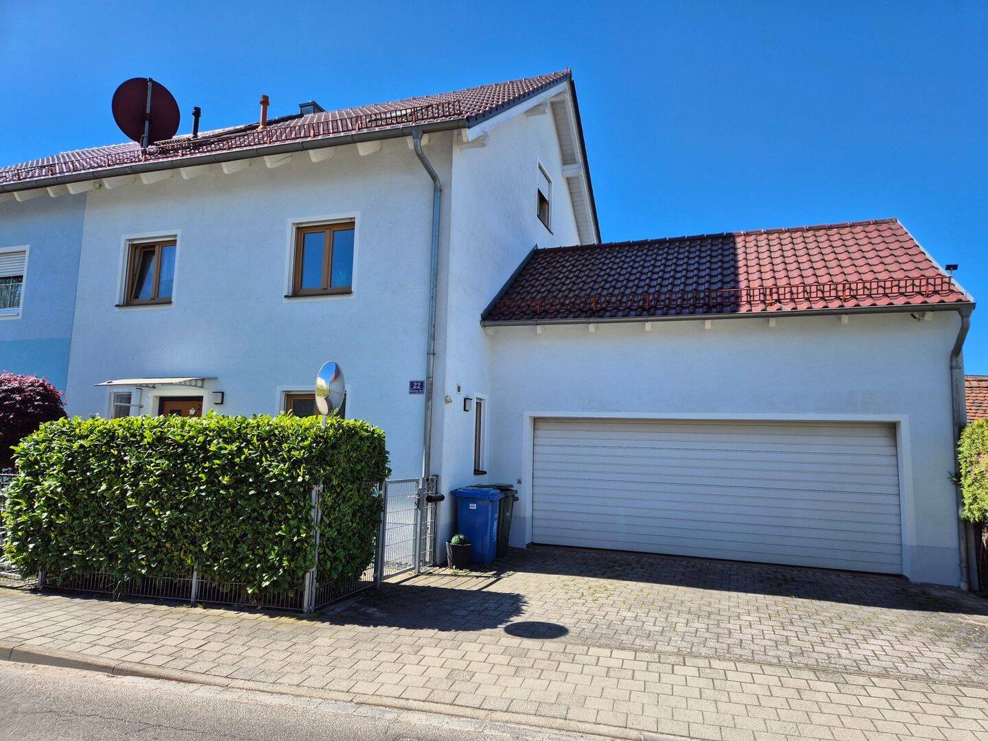 "Provisionsfrei" Familienfreundliche DHH mit ausgebauter Doppelgarage Unterhaunstadt – Ingolstadt – Vorschaubild 4