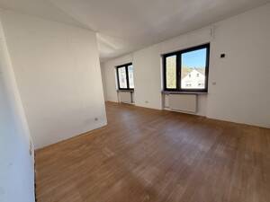 Koblenz-Horchheim-Charmantes Liebhaberobjekt in ruhiger Lage – 56076 Koblenz – Vorschaubild 2