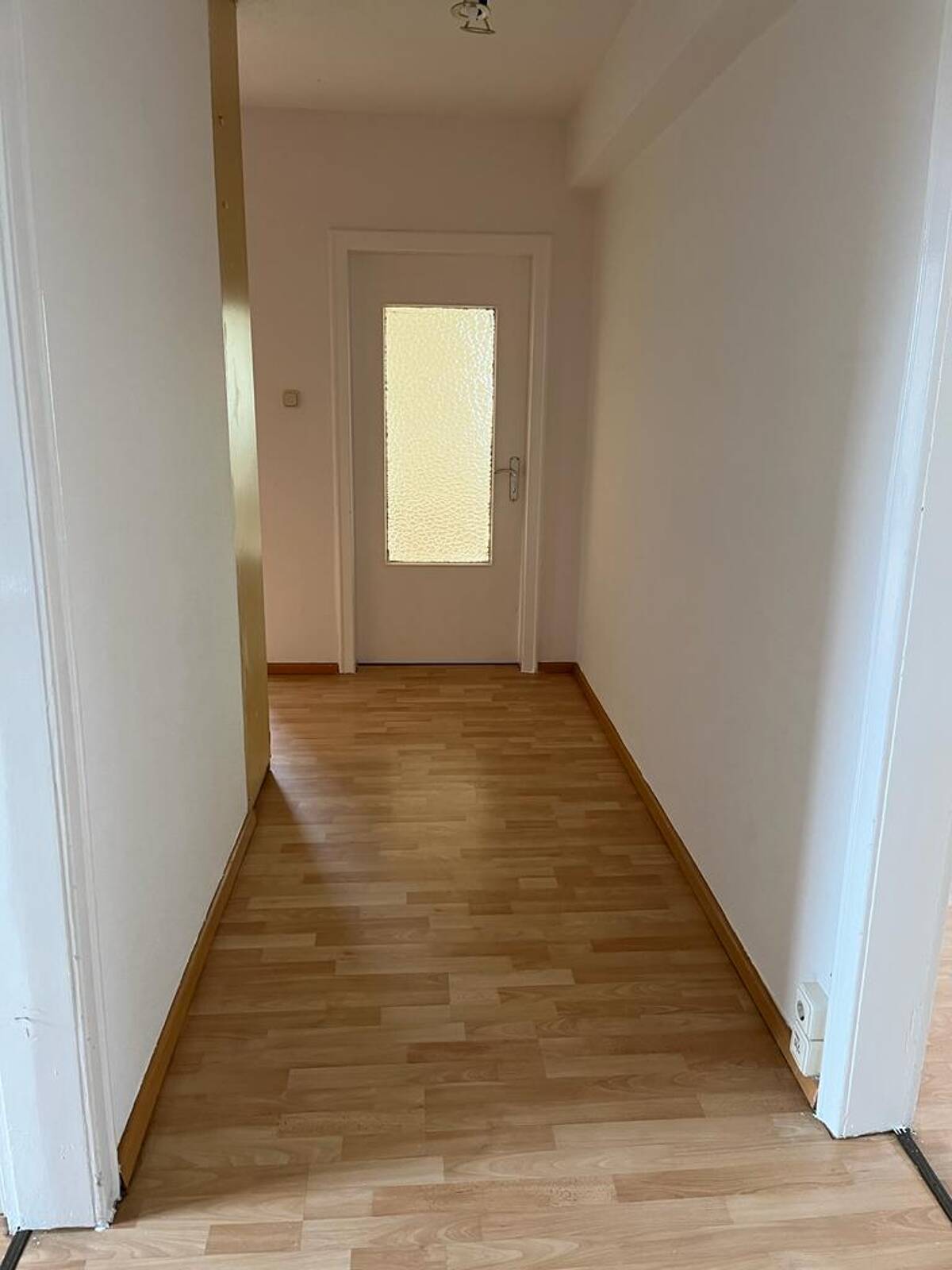 Geräumige 3-Zimmer-Wohnung mit Balkon in Kassel Süd – 34121 Kassel – Bild 1 von 7