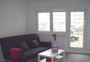 1-Zimmer-Apartment - 490,00 € inklusive aller Nebenkosten - Ideal für Berufspendler und Soldaten - – Konrad-Zuse-Straße 7, 99099 Erfurt – Vorschaubild 3