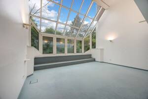Raumwunder in Bestlage - Exklusive 320 m² in Düsseldorf-Oberkassel! – 40545 Düsseldorf – Vorschaubild 2
