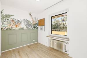 Helle 2,5-Zimmer-Wohnung mit großem Südwestbalkon und EBK – 81241 München – Vorschaubild 7