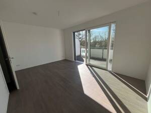 Modernes Reihenendhaus mit viel Platz auf 3 Etagen 3 Bäder, Balkon+Garten – 12621 Berlin – Vorschaubild 9