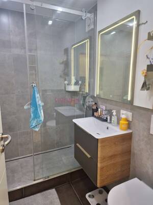 Bezugfreies 1 Zimmer Apartment mit Balkon und Tfg / Auch als Kapitalanlage nutzbar. – 81241 München – Vorschaubild 5
