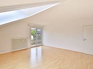 Tolle Dachgeschosswohnung in bevorzugter Wohnlage – 71065 Sindelfingen – Vorschaubild 4