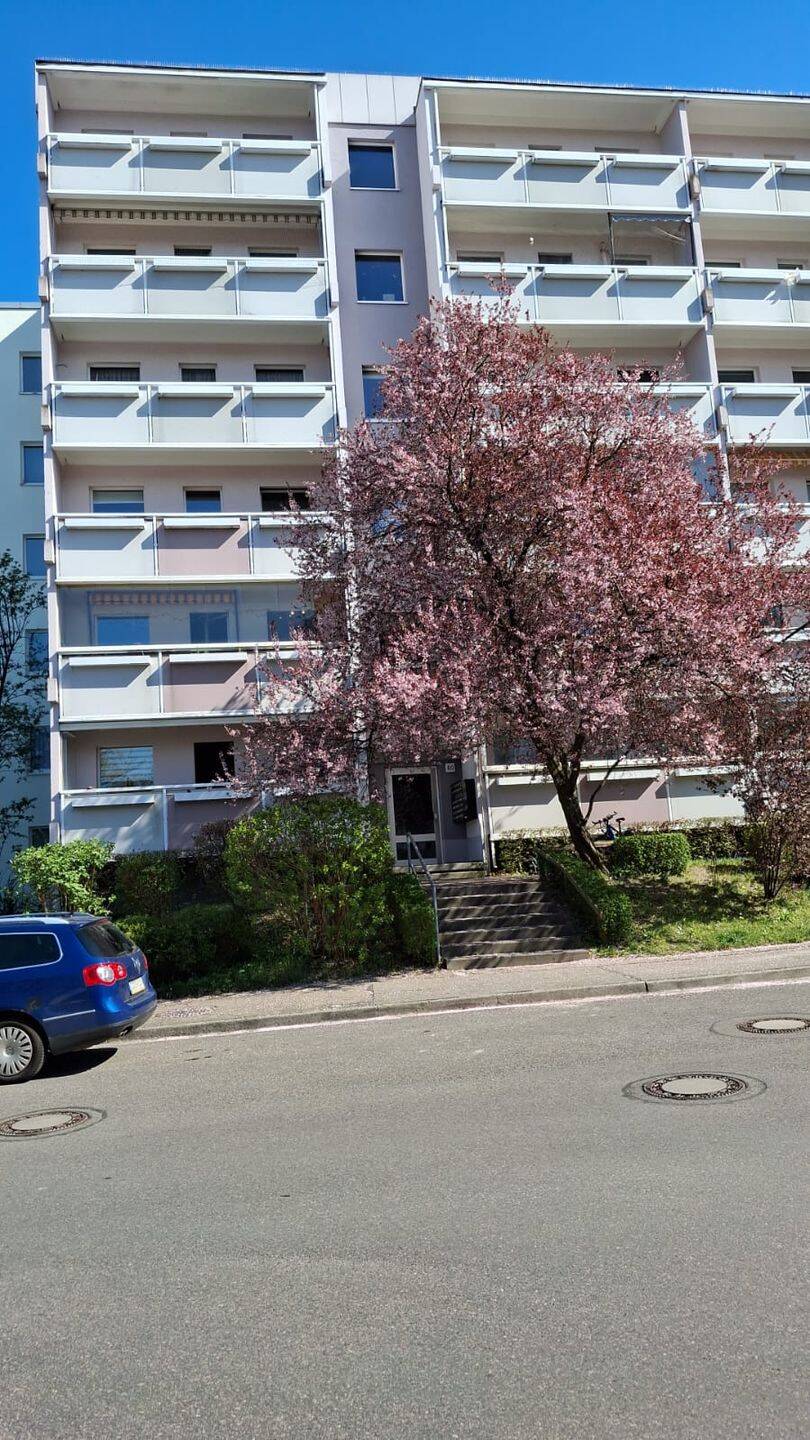 Top für WGs & Studenten:***RESERVIERT*** Frisch saniert mit riesigem 6m Doppelbalkon nahe TU! – Dresden – Vorschaubild 3