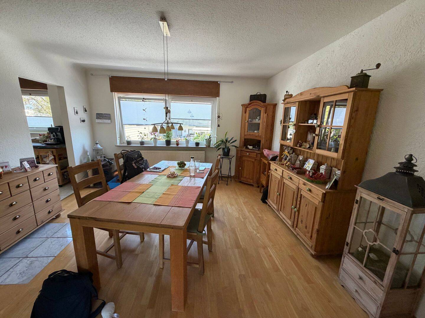 Geräumige Familienwohnung mit Balkon in Saarbrücken Bischmisheim – Saarbrücken – Vorschaubild 3