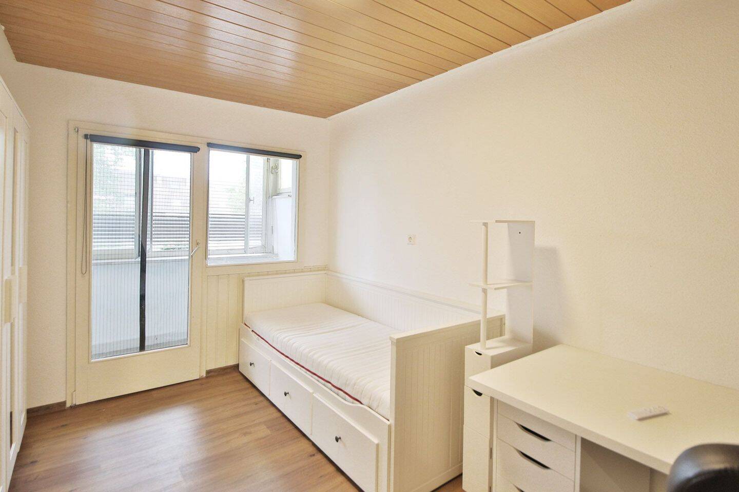 Reihenmittelhaus mit zwei Wohnungen und großzügigem Garten in guter Wohnlage – Karlsruhe – Vorschaubild 3